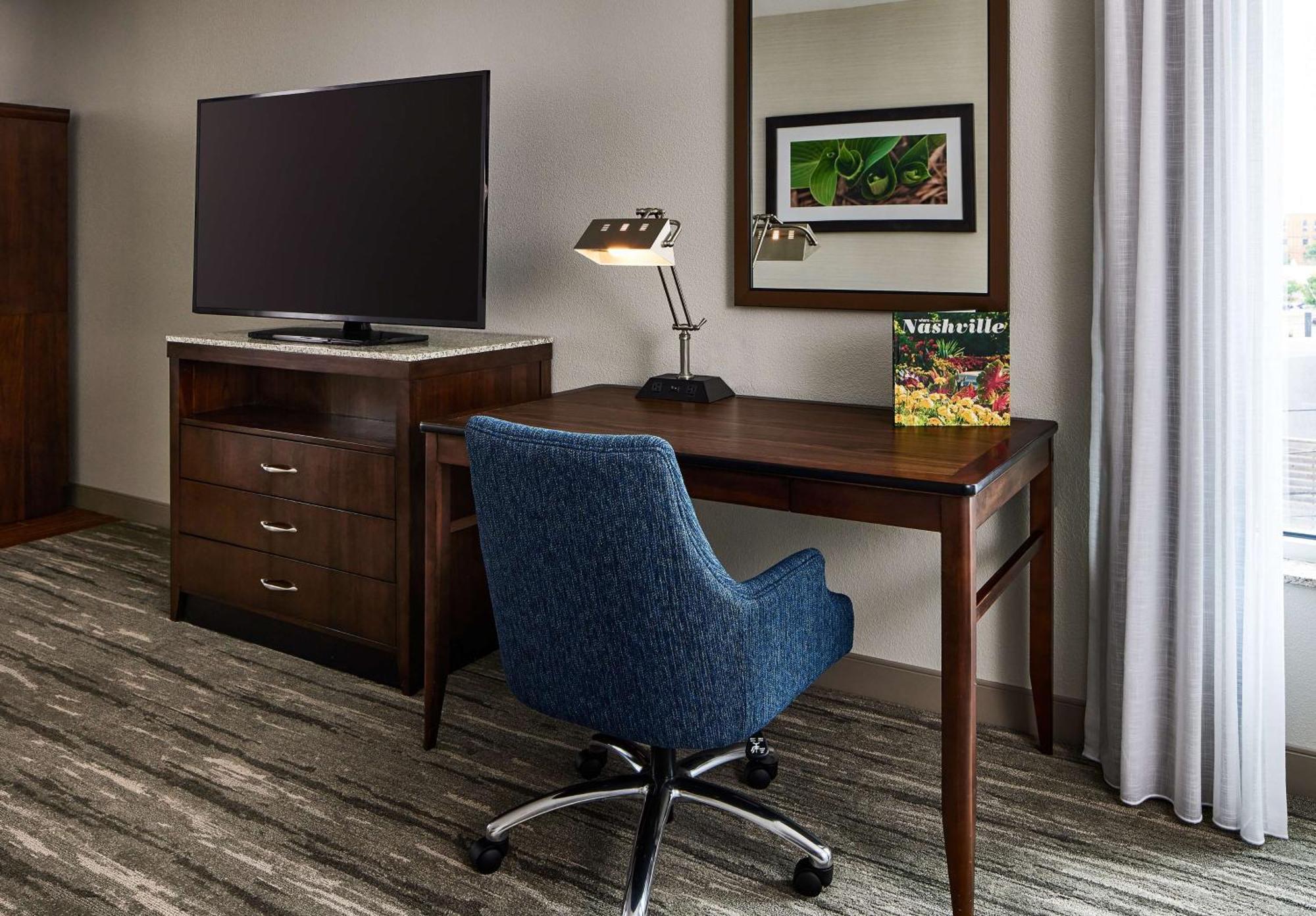 Hilton Garden Inn Nashville Downtown/Convention Center Buitenkant foto